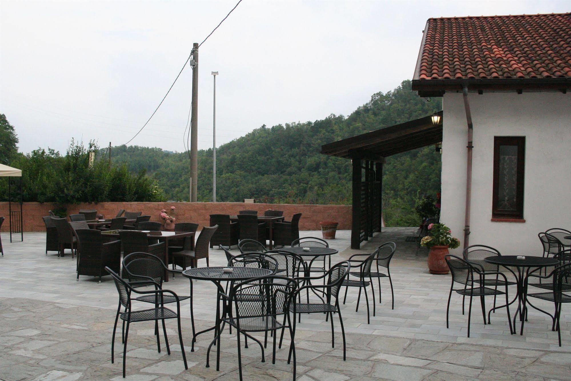 Agriturismo Cascina Del Vai Cairo Montenotte Exterior foto